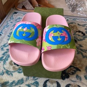 Gucci ken scott slides in sixe 38